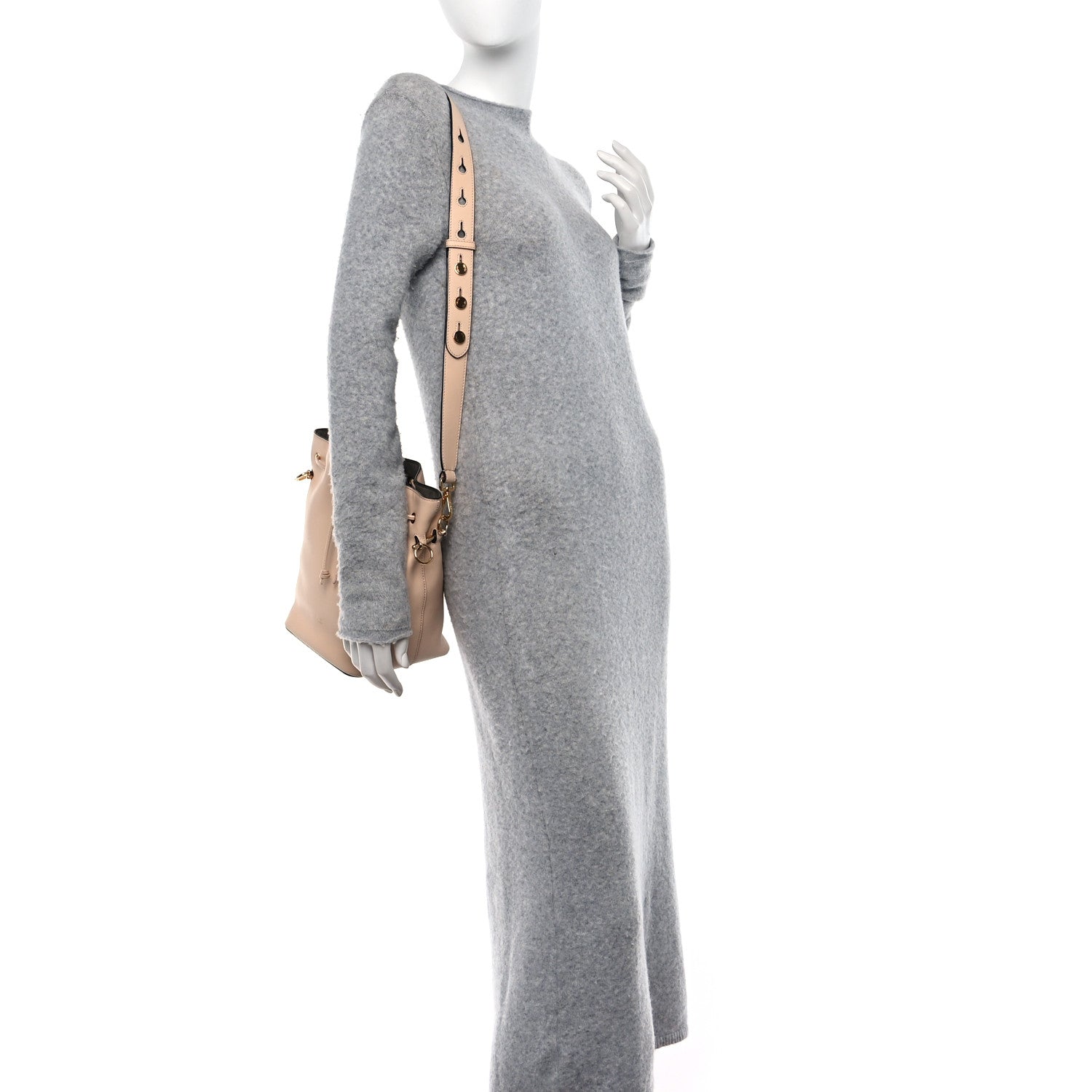 Fendi Vitello Grace Matte F is Fendi Grande Mon Tresor Bucket Bag Plaster 2 of 10