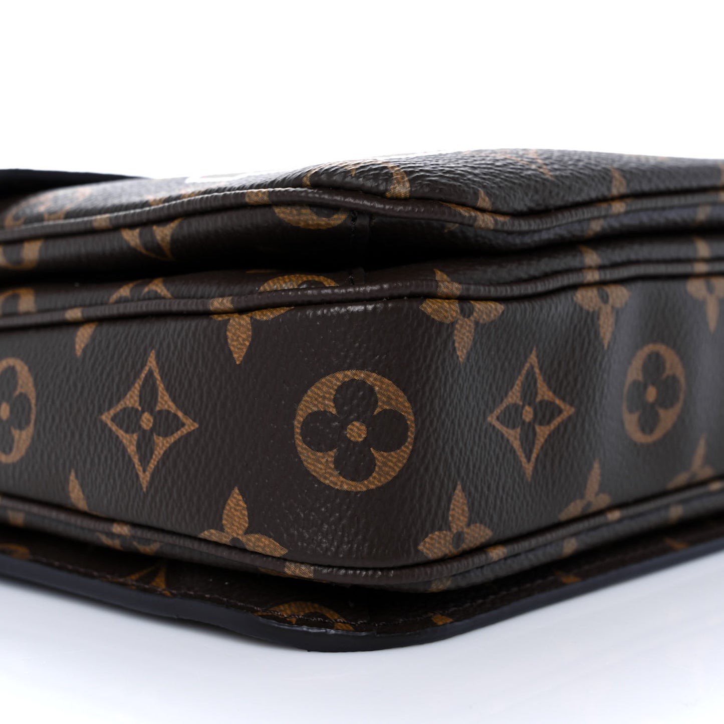 Monogram Patches Pochette Metis