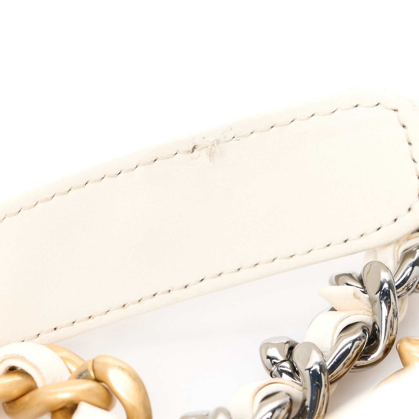 Lambskin Quilted Medium Chanel 19 Flap White