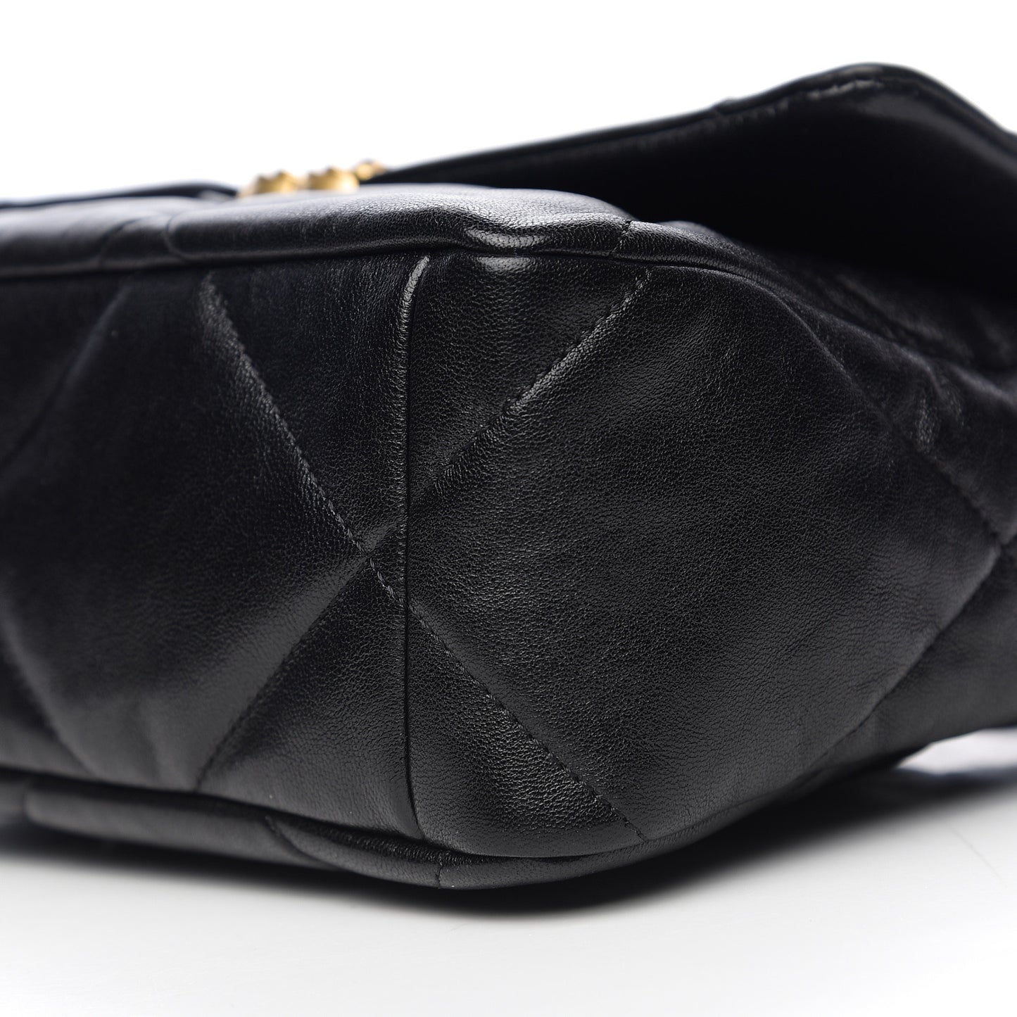Lambskin Quilted Large 19 Flap Black