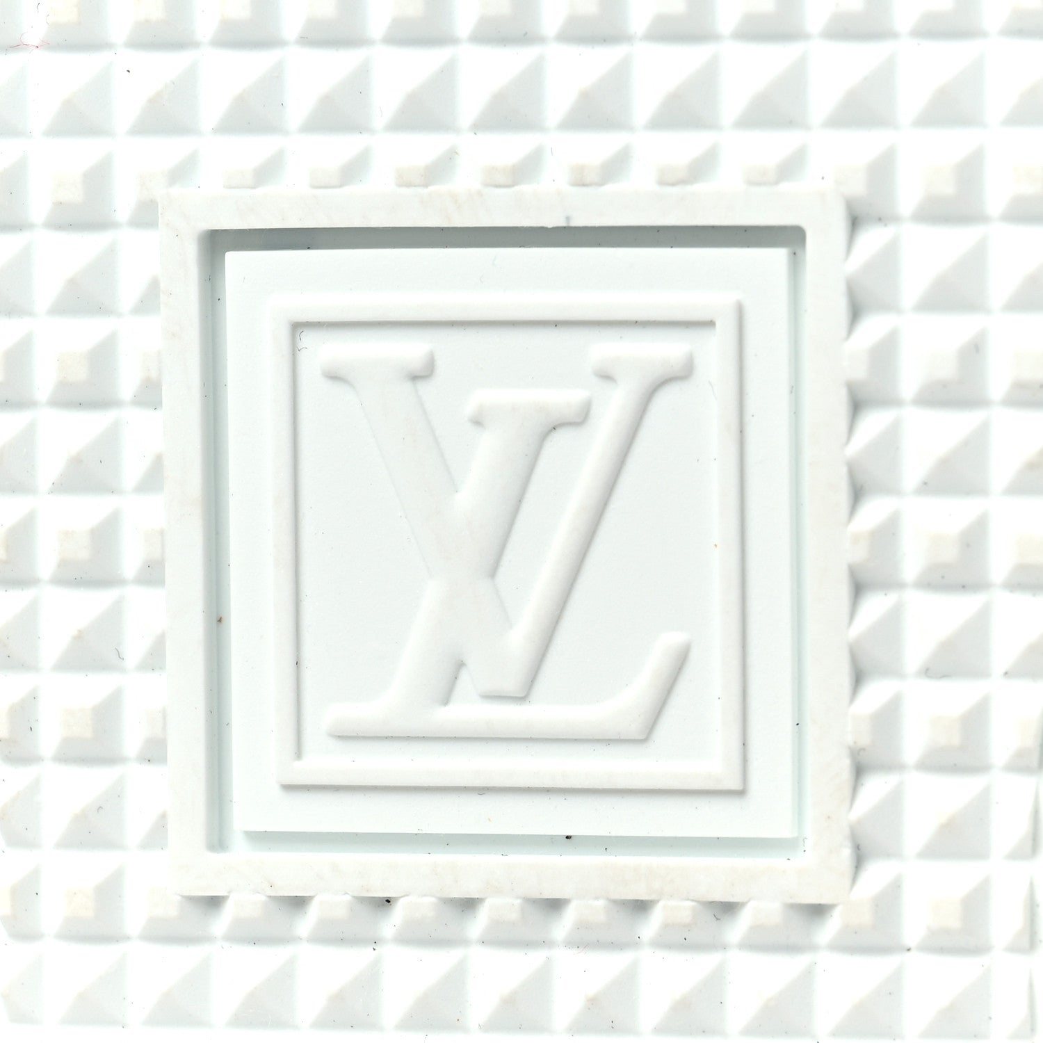 Louis Vuitton Patent Monogram Frontrow Sneakers 35.5 6 of 8