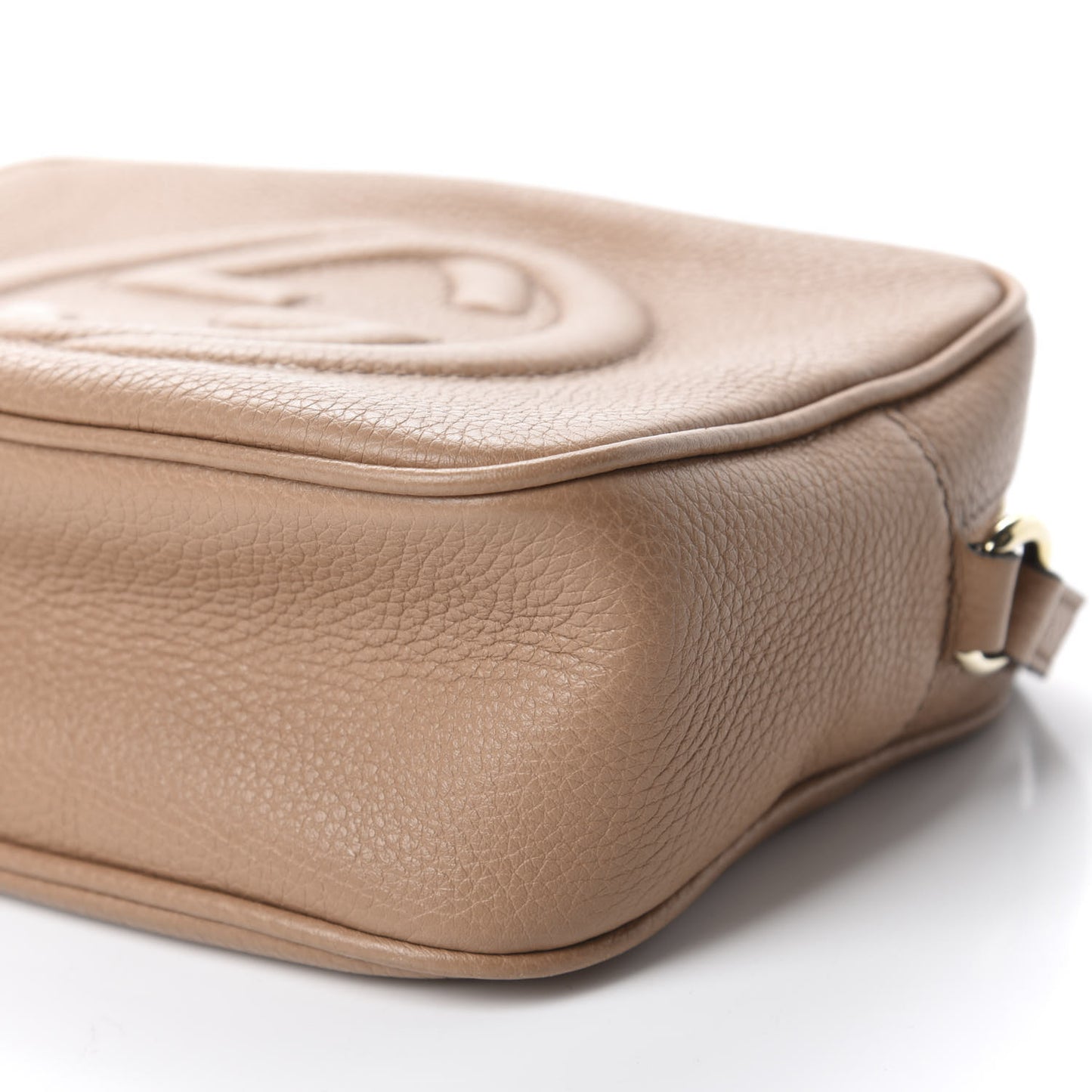Pebbled Calfskin Small Soho Disco Bag Camelia
