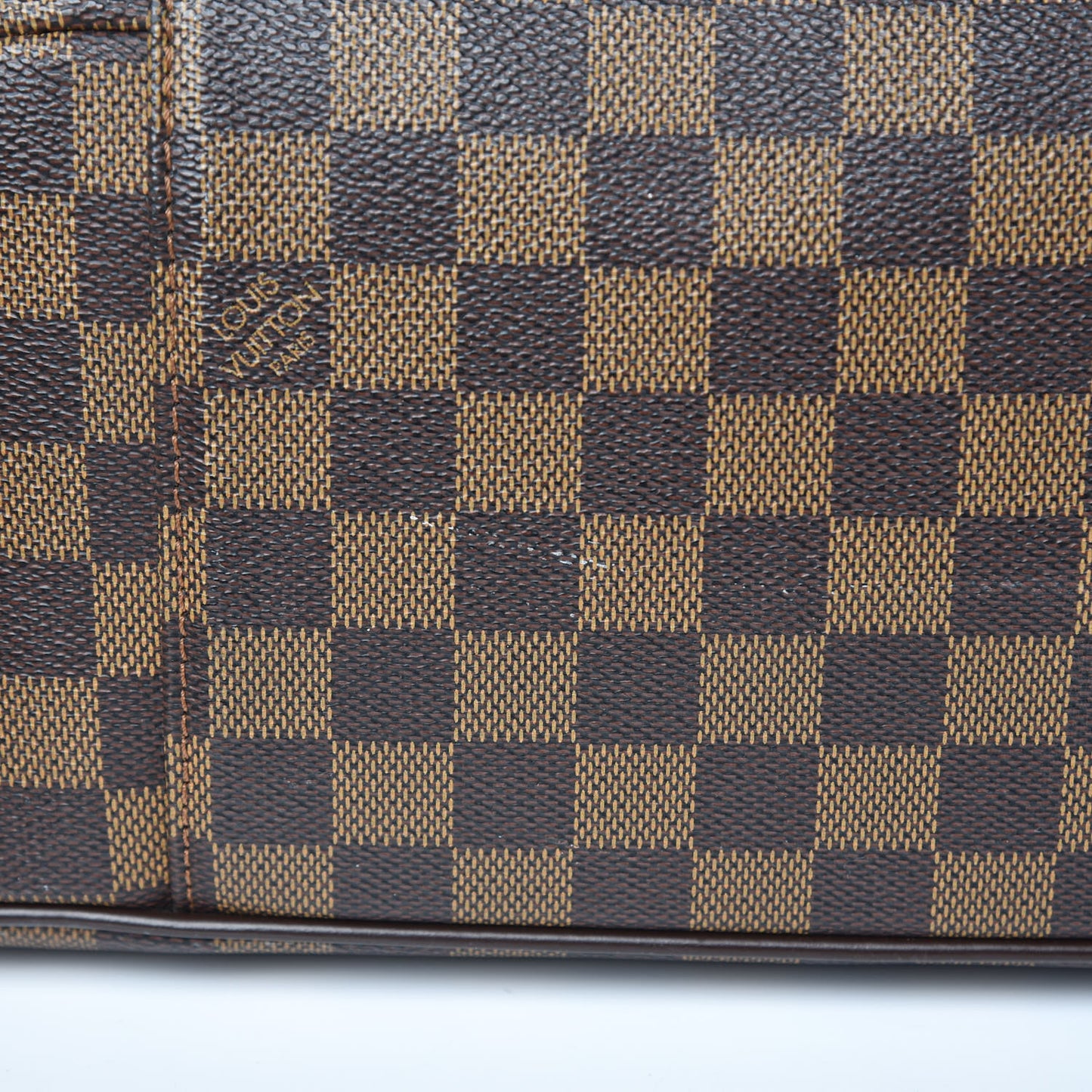 Damier Ebene Olav GM Messenger Bag