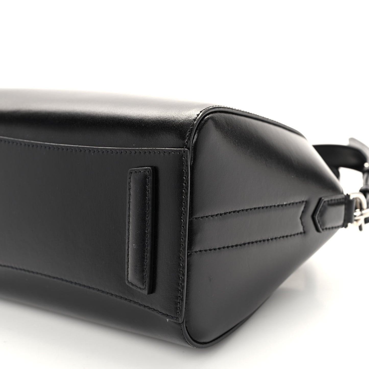 Shiny Lord Calfskin Mini Antigona Black