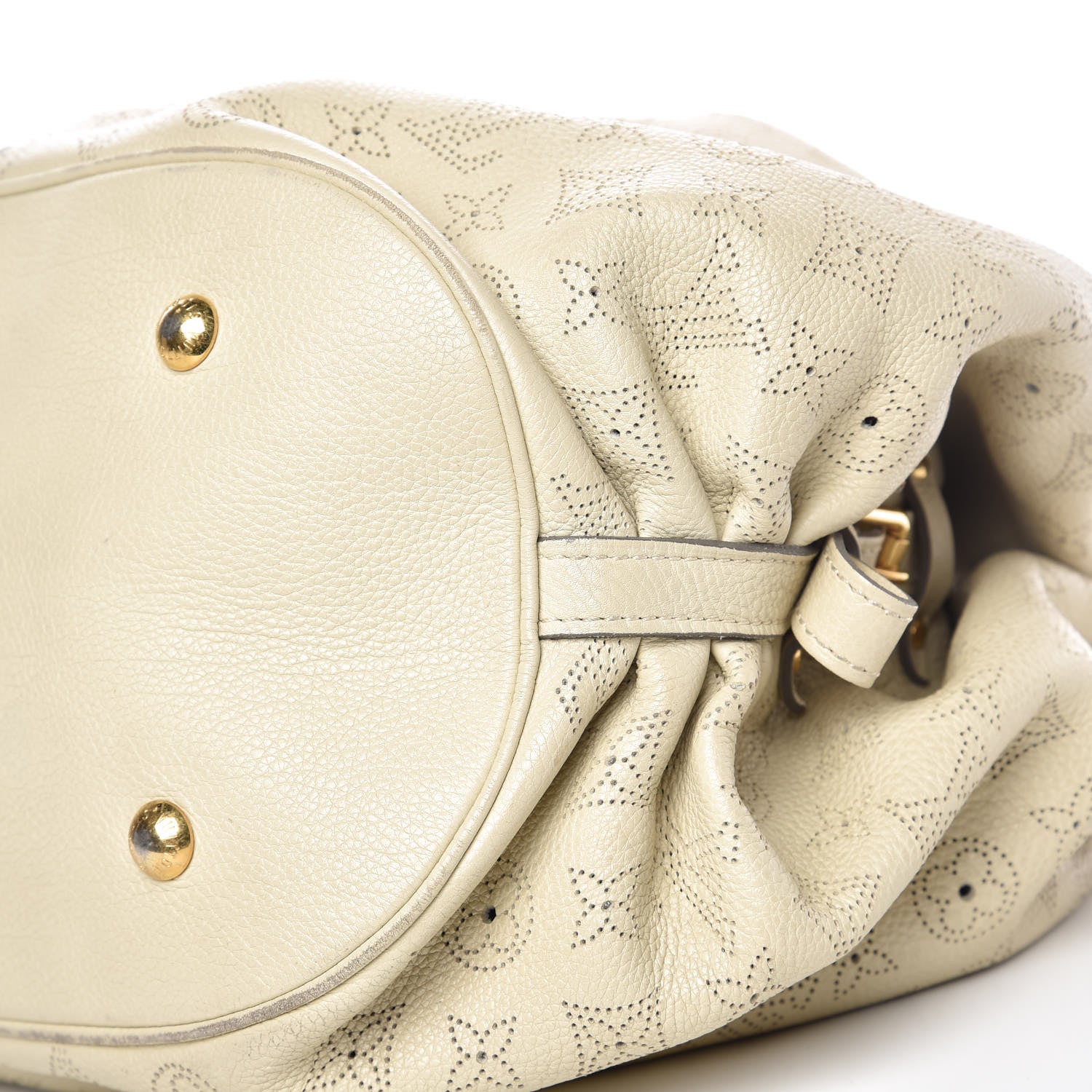 Louis Vuitton Mahina XL Ivory 13 of 16