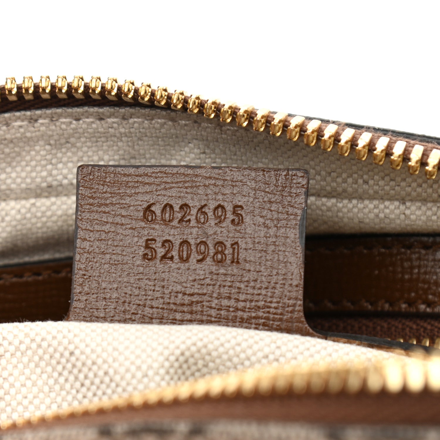 Gucci GG Supreme Monogram Azalea Calfskin Fake/Not Small Retro Interlocking G Belt Bag Beige Ebony Brown Sugar 7 of 8