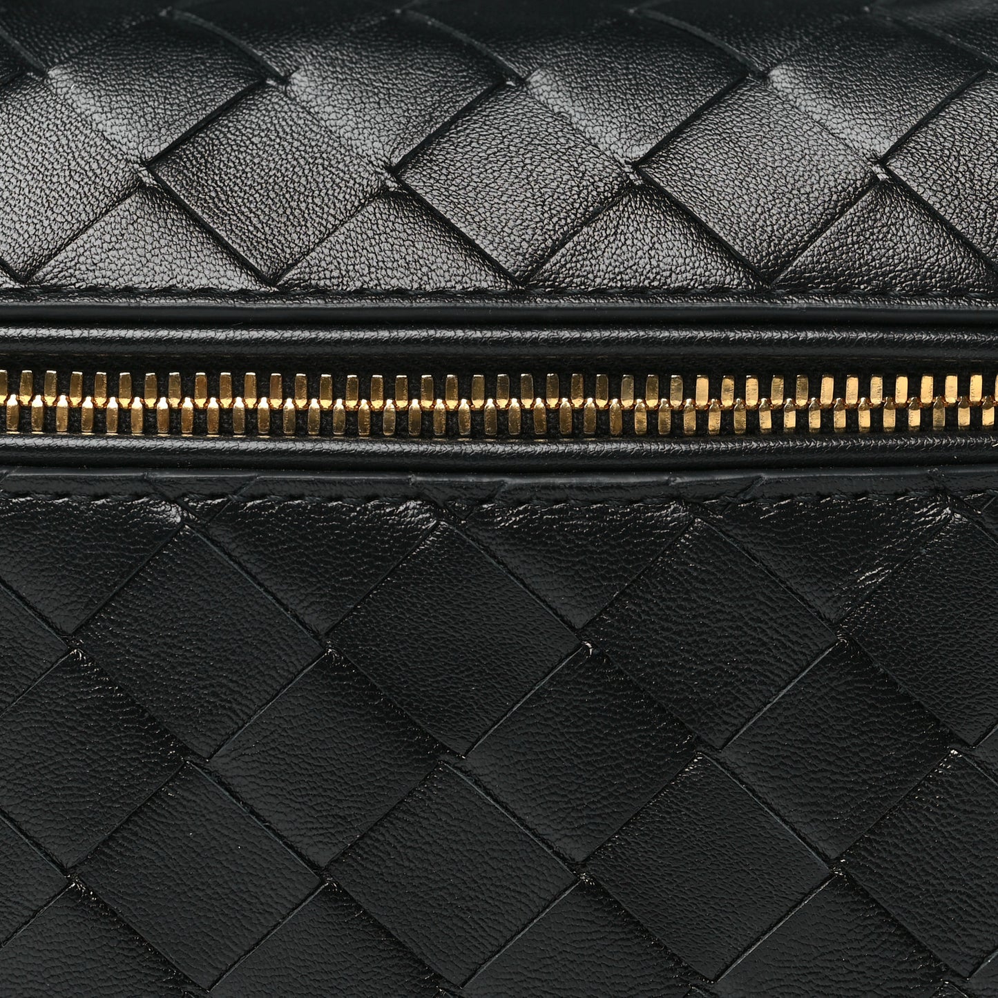 Calfskin Intrecciato Bang Bang Vanity Case Black