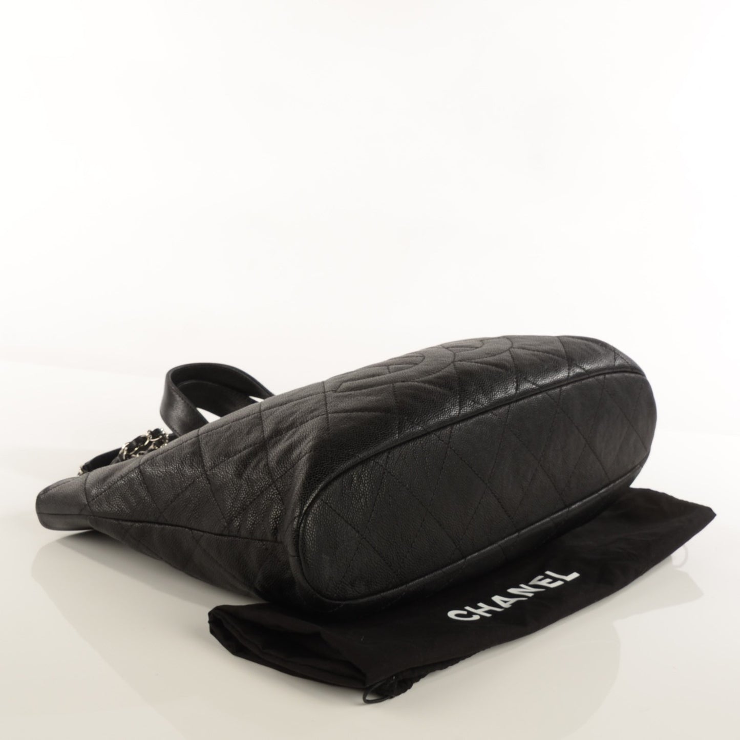 Caviar Quilted Large CC Tote Black