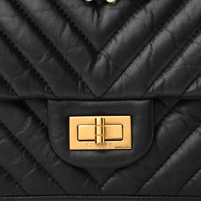 Chanel Aged Calfskin Chevron Quilted 2.55 Reissue 225 Flap Black 8 of 10
