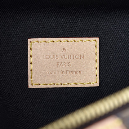 Louis Vuitton Monogram Bumbag 6 of 8