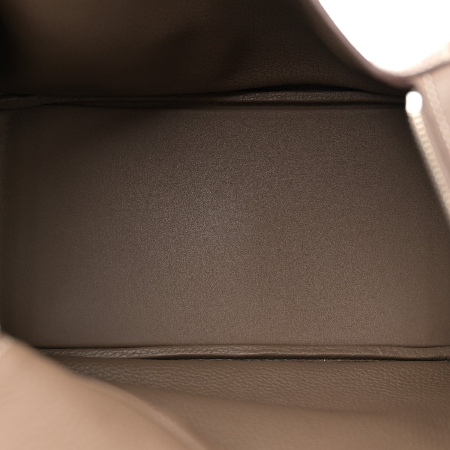 Hermes Taurillon Clemence Lindy 30 Etoupe 5 of 10