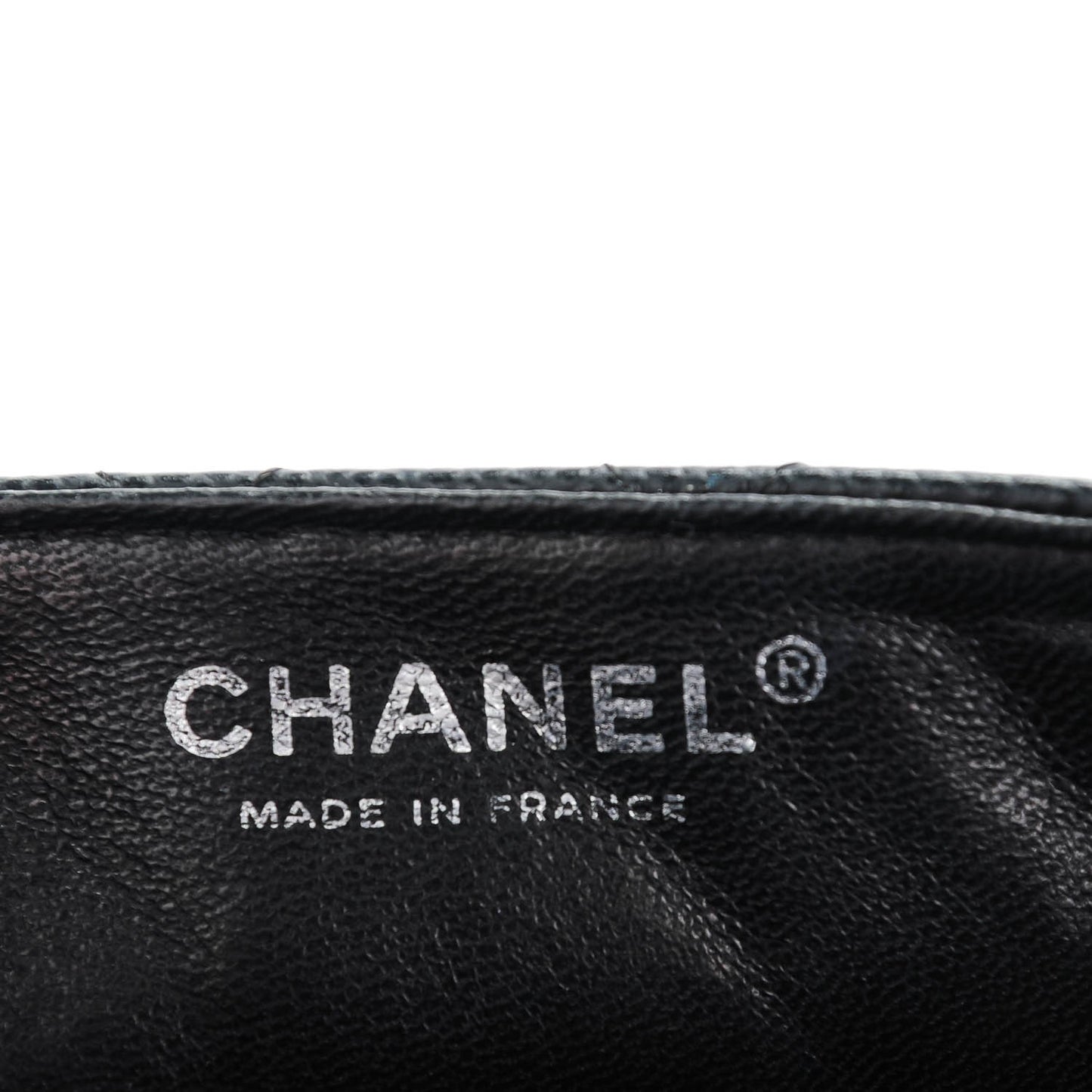 Caviar Quilted East West Flap Black