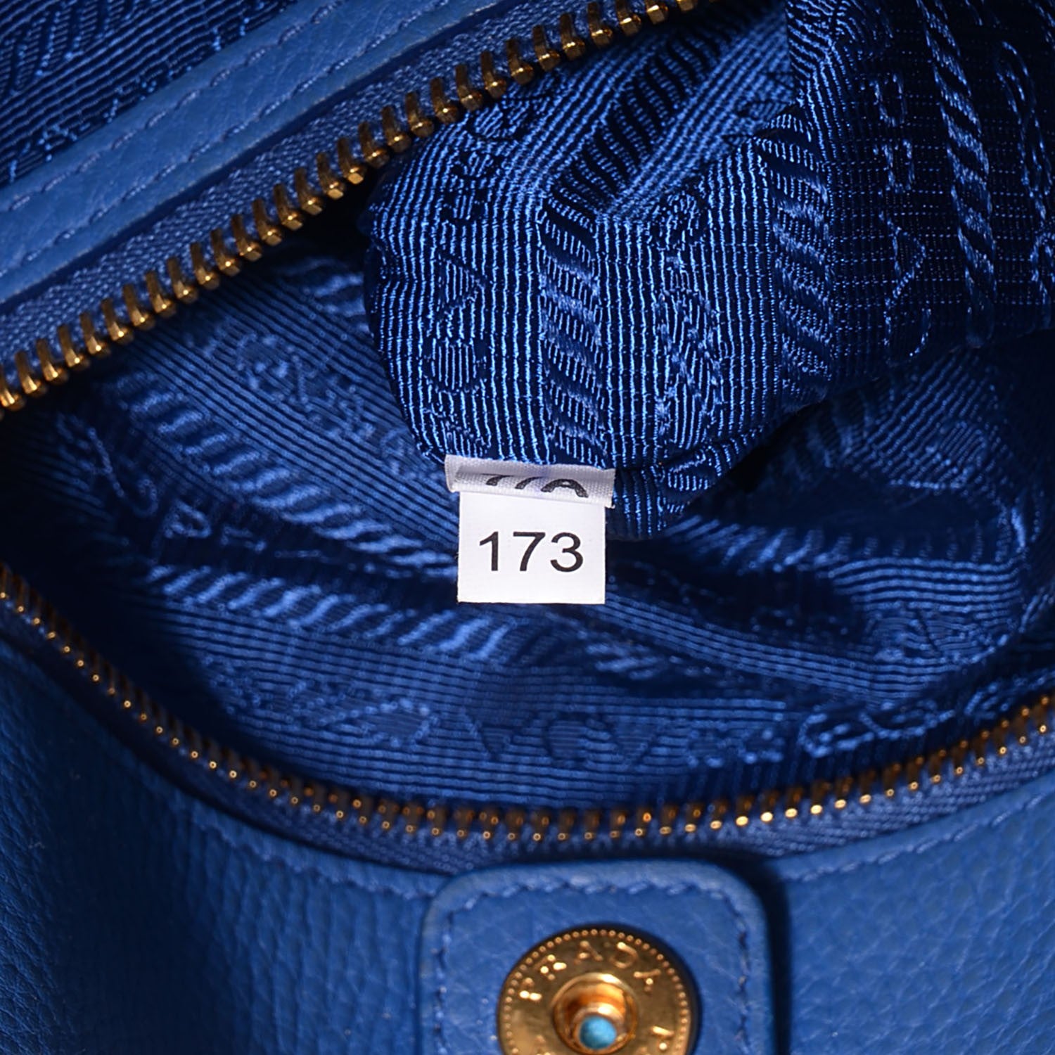 Prada Vitello Daino Medium Satchel Azzurro 7 of 11