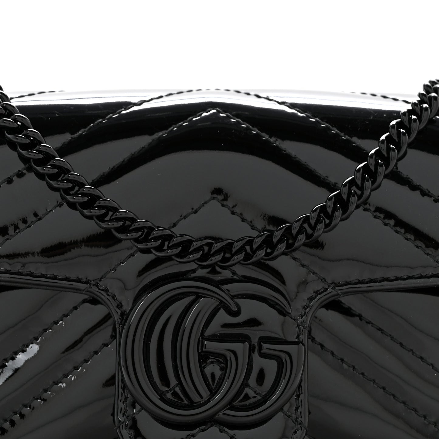 Patent Lambskin Enamel Matelasse Monochrome Super Mini GG Marmont Shoulder Bag Black