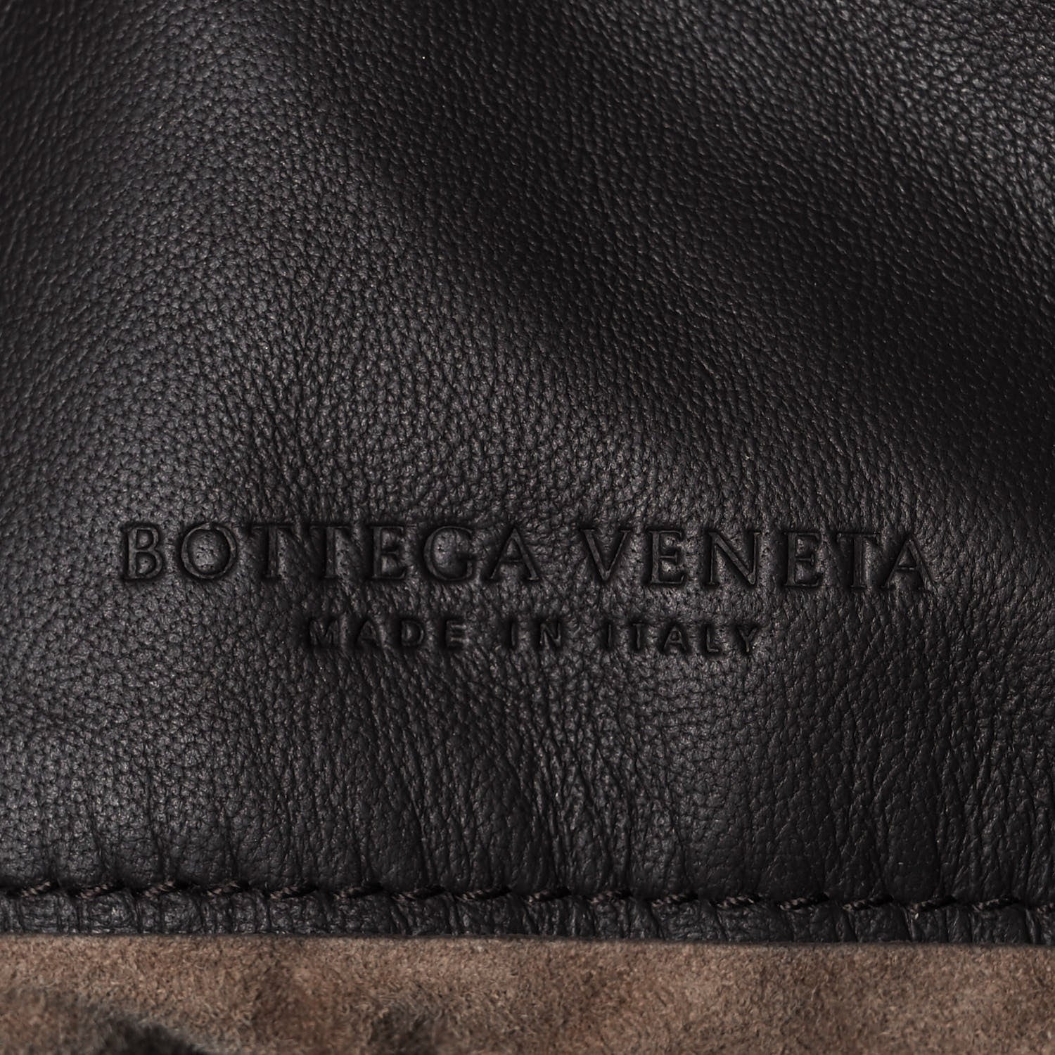 Bottega Veneta Nappa Intrecciato Small Loop Ebano 6 of 9