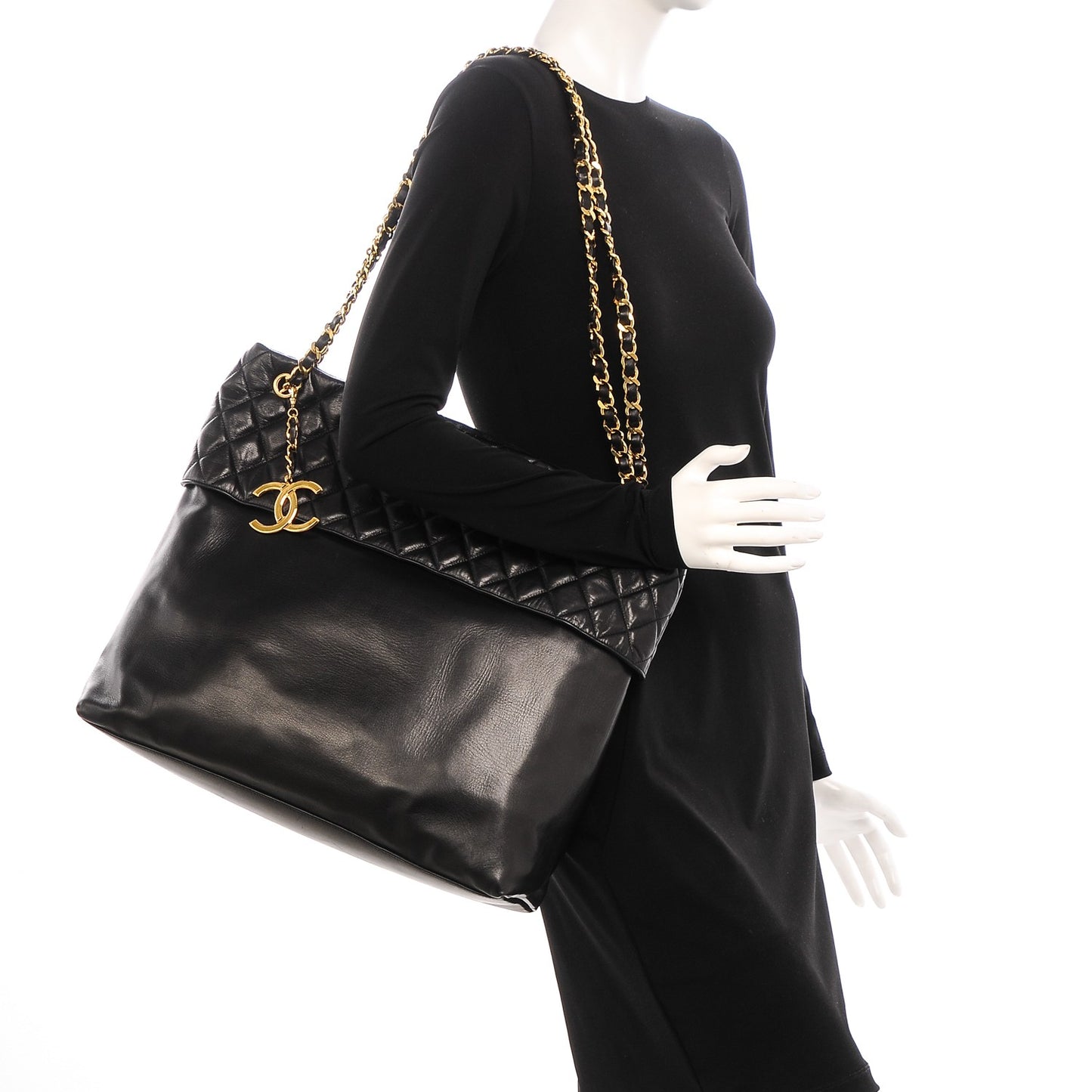 Calfskin Quilted Large Shoulder Bag Black