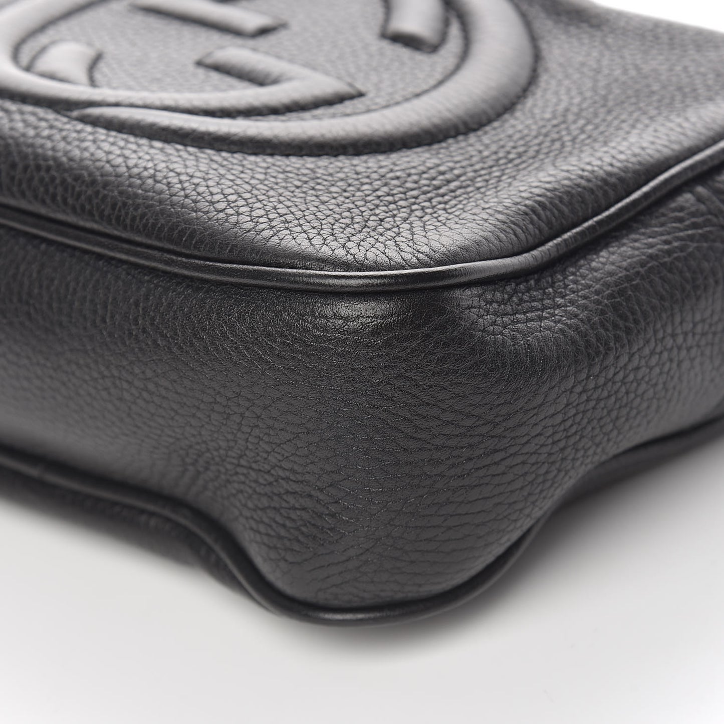 Pebbled Calfskin Small Soho Disco Bag Black