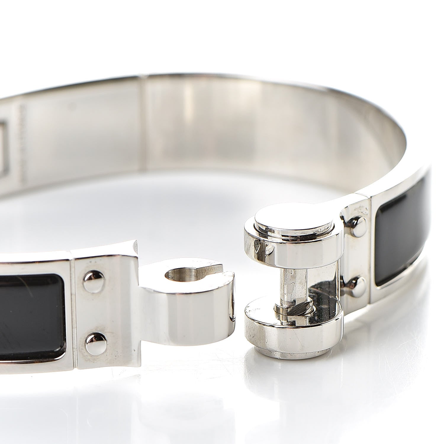 Hermes Enamel Charniere Uni Narrow Hinged Bracelet M Black 5 of 6