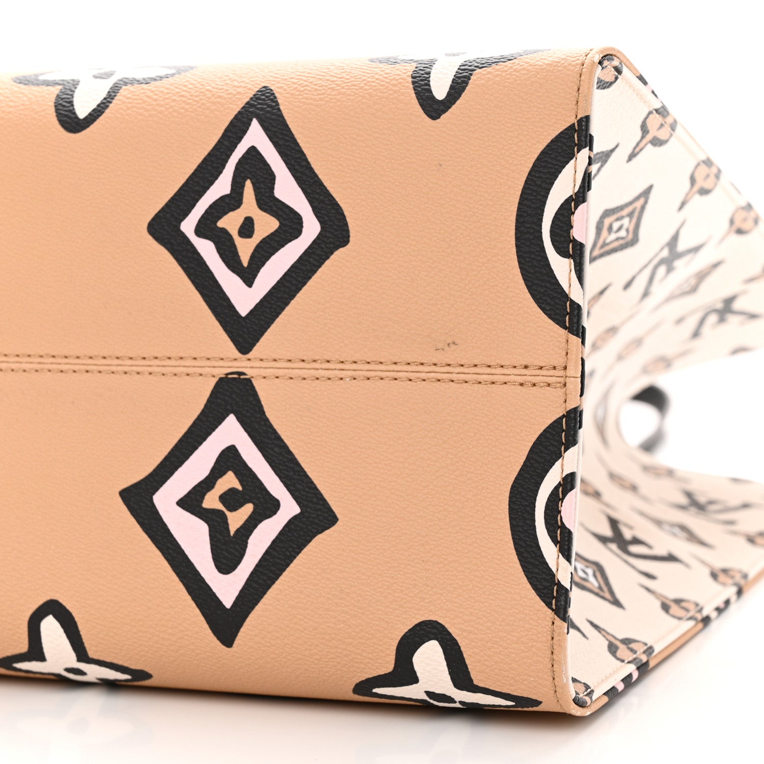 Louis Vuitton Monogram Giant Wild At Heart Onthego GM Arizona 9 of 14