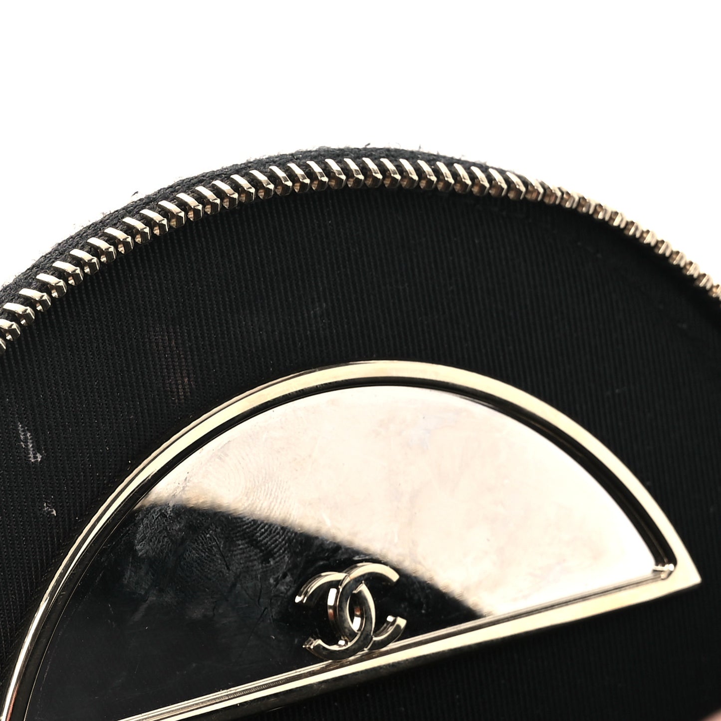 Caviar Quilted Round Handle With Care Vanity With Chain Black