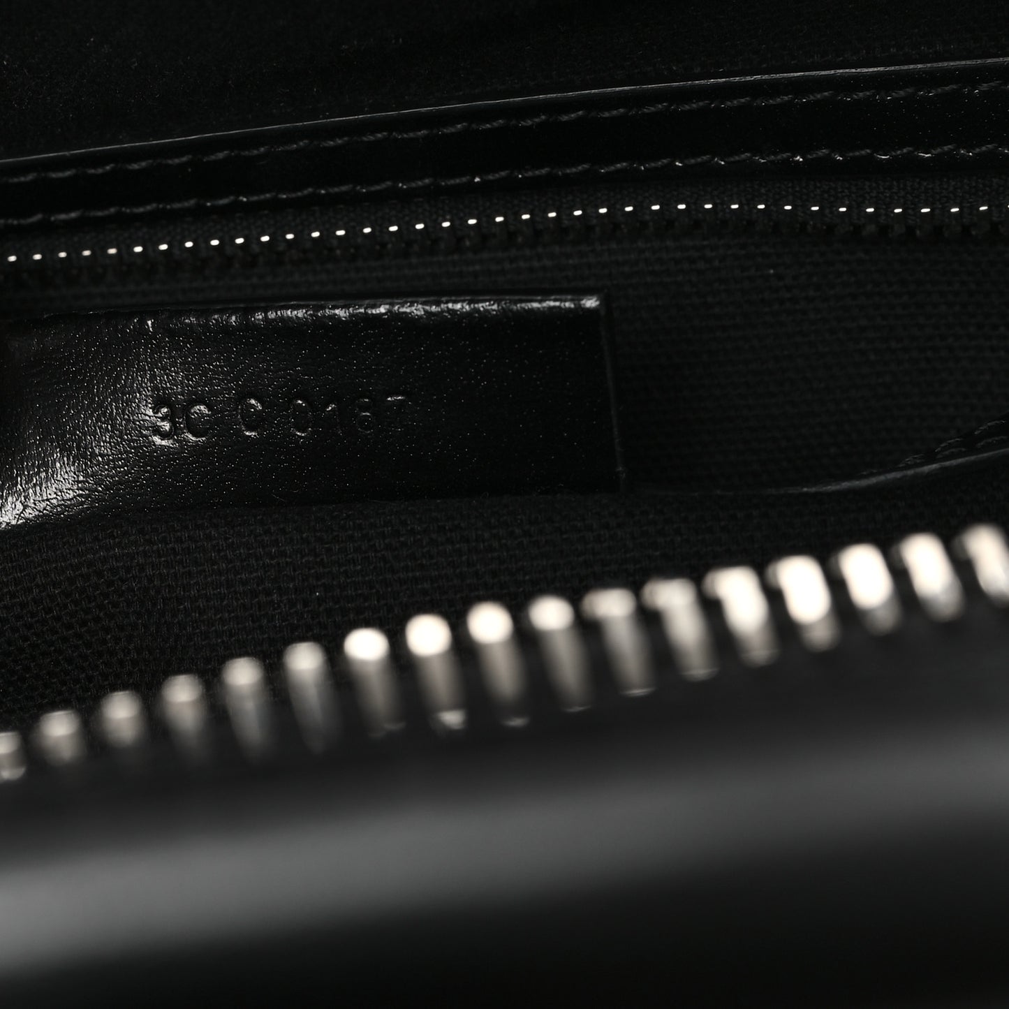 Shiny Lord Calfskin Small Antigona Black