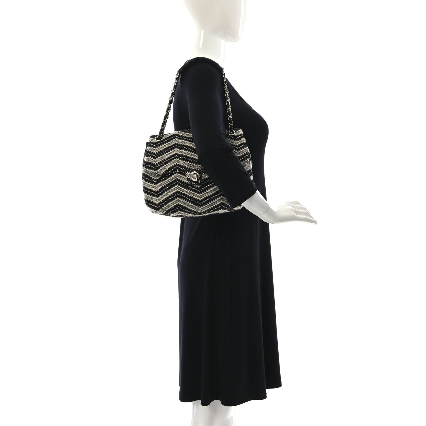 Tweed Chevron Medium Single Flap Black White