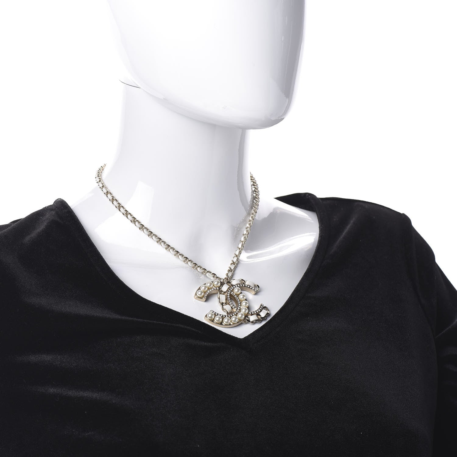 Chanel Pearl Crystal Lambskin Chain CC Necklace White Gold 2 of 8