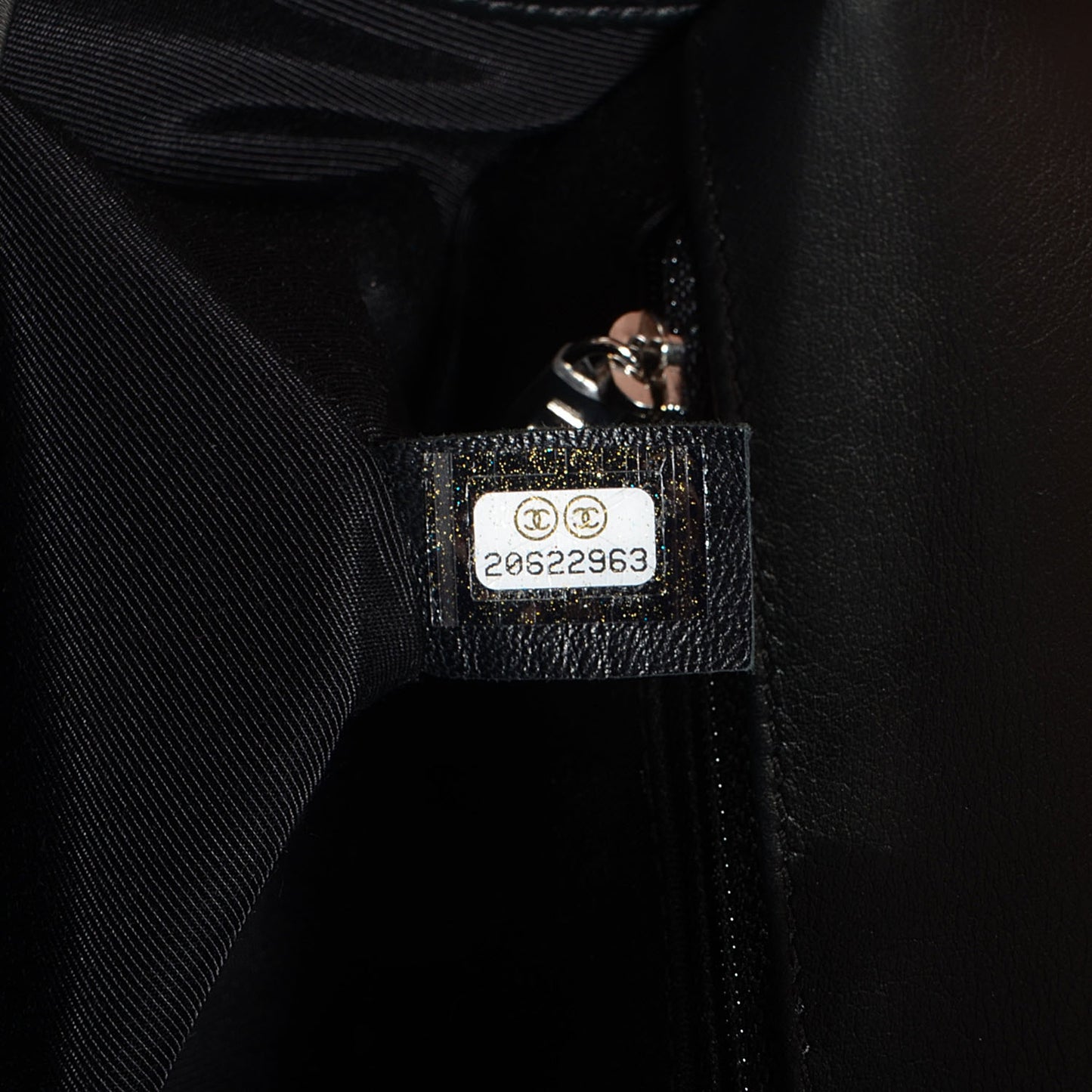 Patent Large Boy Flap So Black