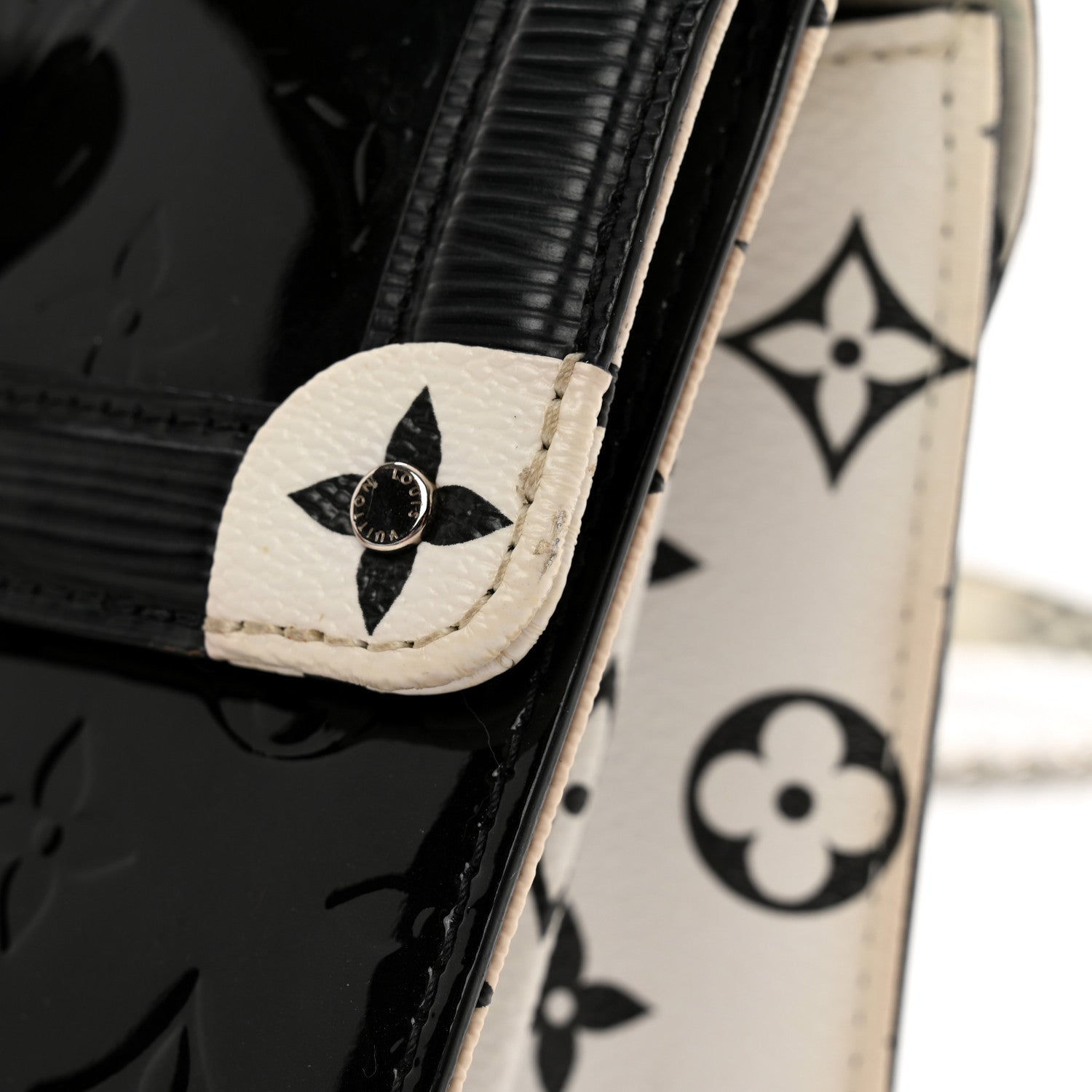 Louis Vuitton Vernis Epi Monogram Wynwood Black White 10 of 10