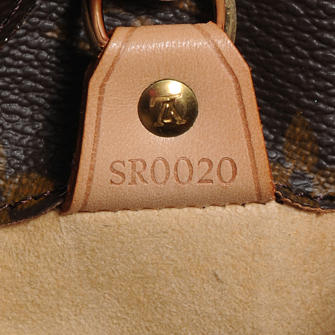 Louis Vuitton Monogram Luco 7 of 7