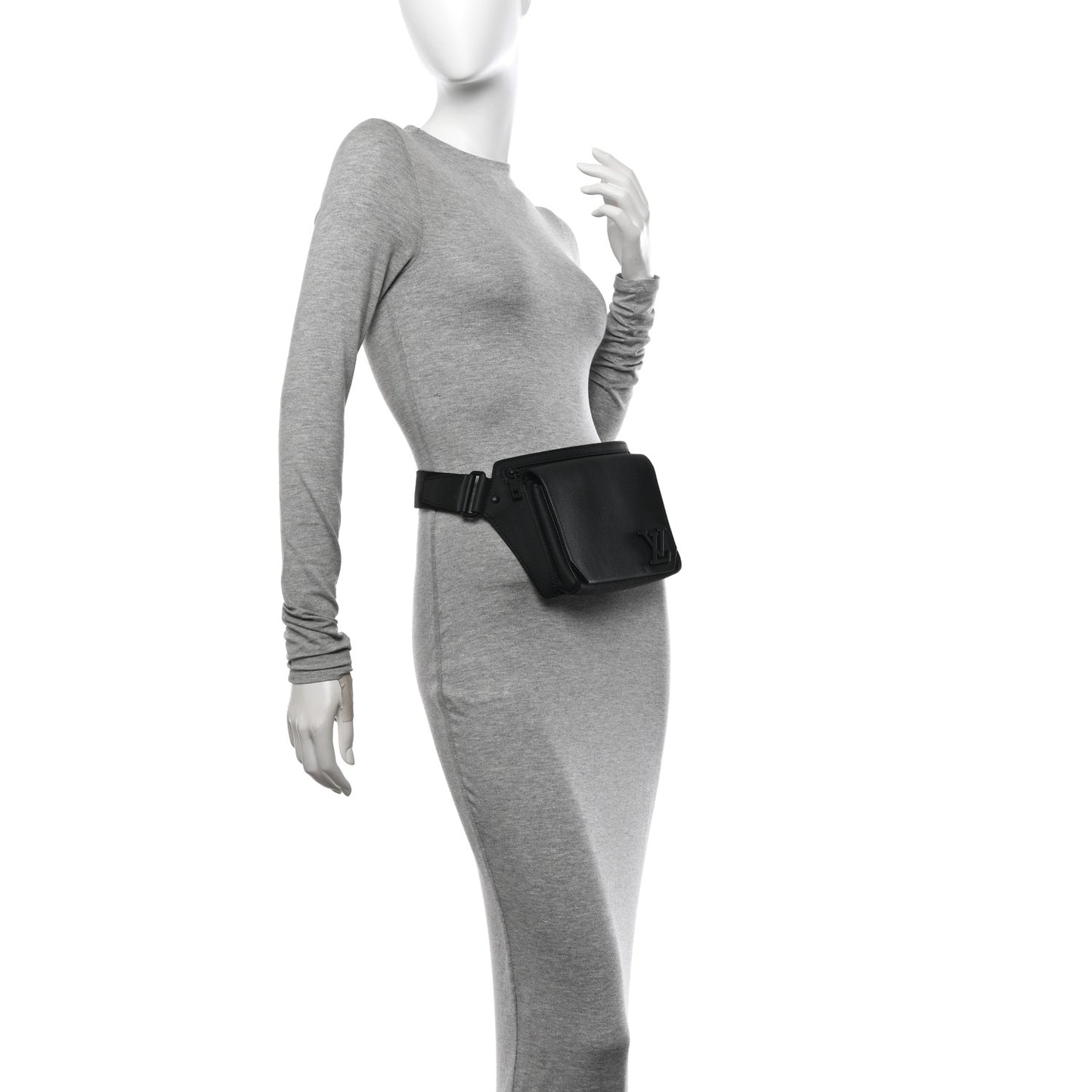 Grained Calfskin Aerogram Takeoff Slingbag Black