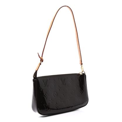 Louis Vuitton Vernis Pochette Accessories NM Amarante 3 of 7