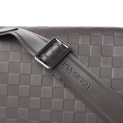 Louis Vuitton Damier Infini District MM Granit 9 of 9