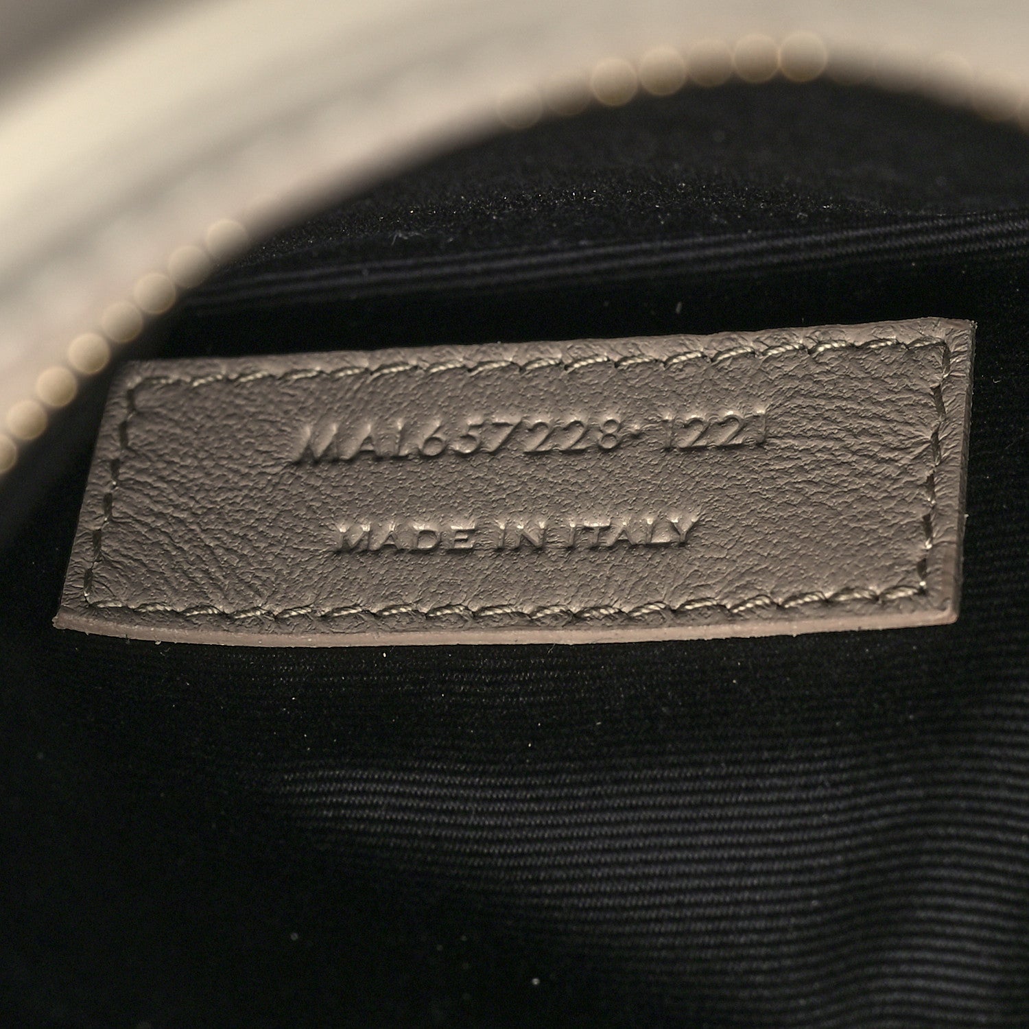 Saint Laurent Smooth Calfskin Le 5 A 7 Hobo Blanc Vintage 7 of 10