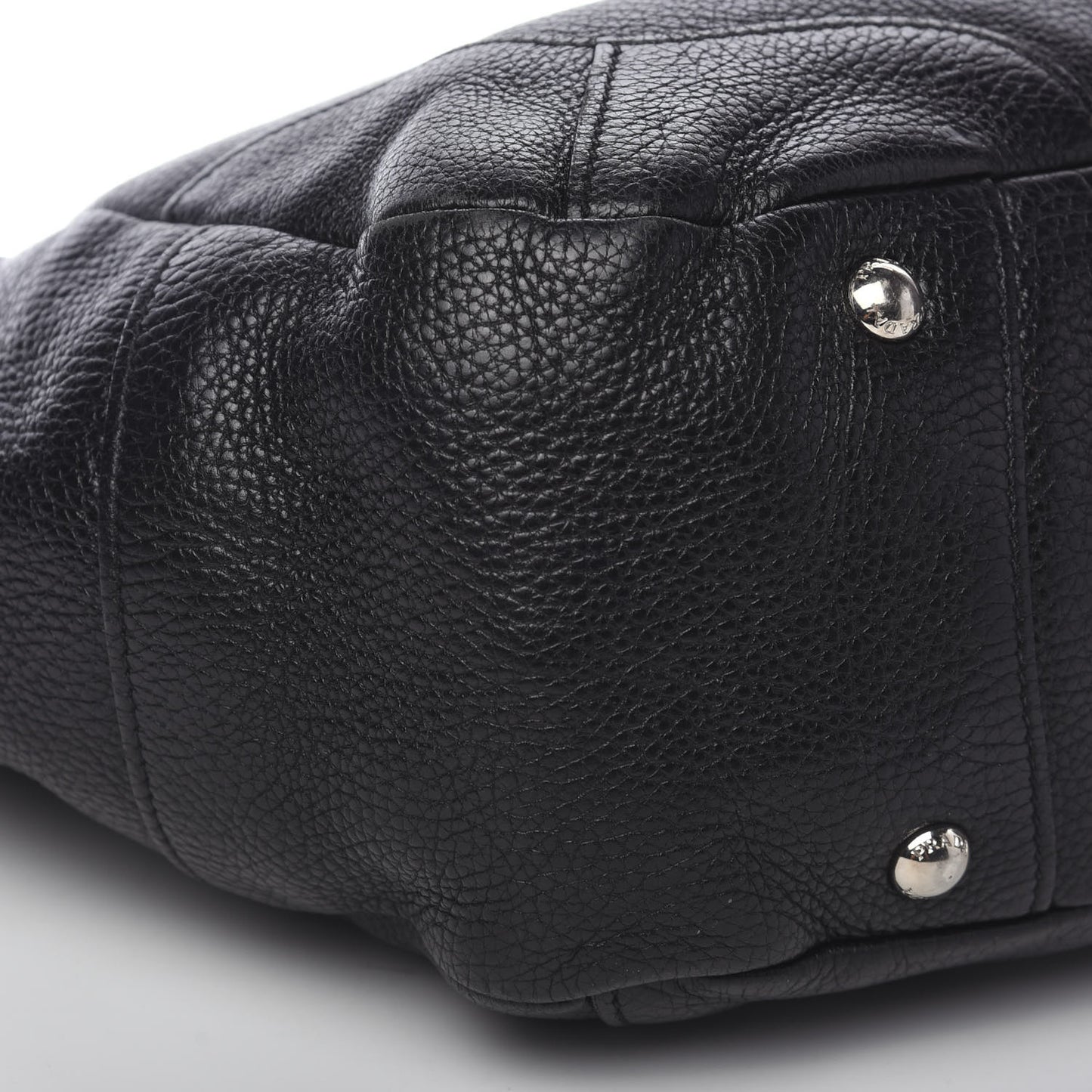 Vitello Daino Side Pocket Hobo Black