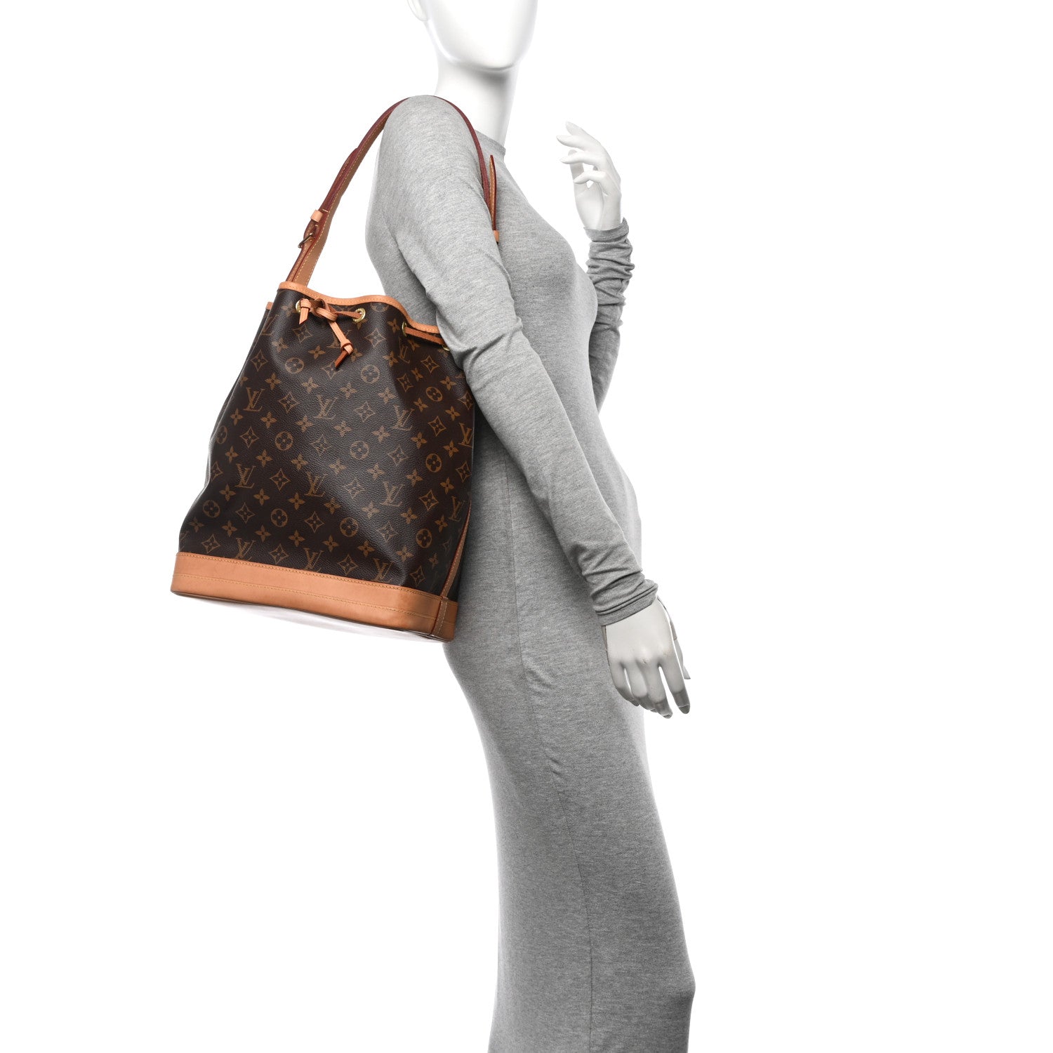 Louis Vuitton Monogram Noe 2 of 13