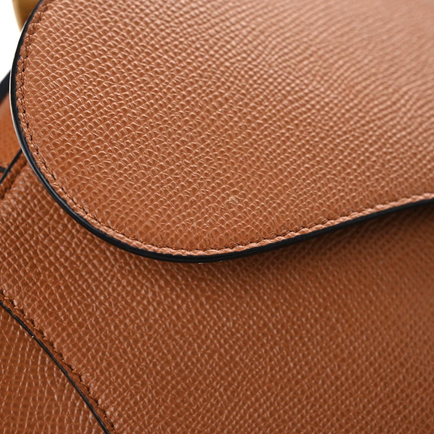 Grained Calfskin Saddle Bag Camello