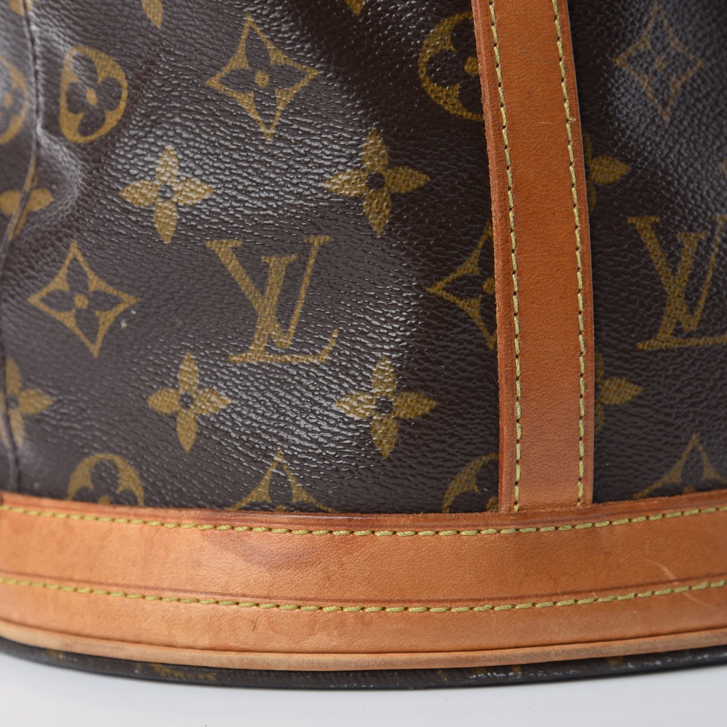 Monogram Bucket 27