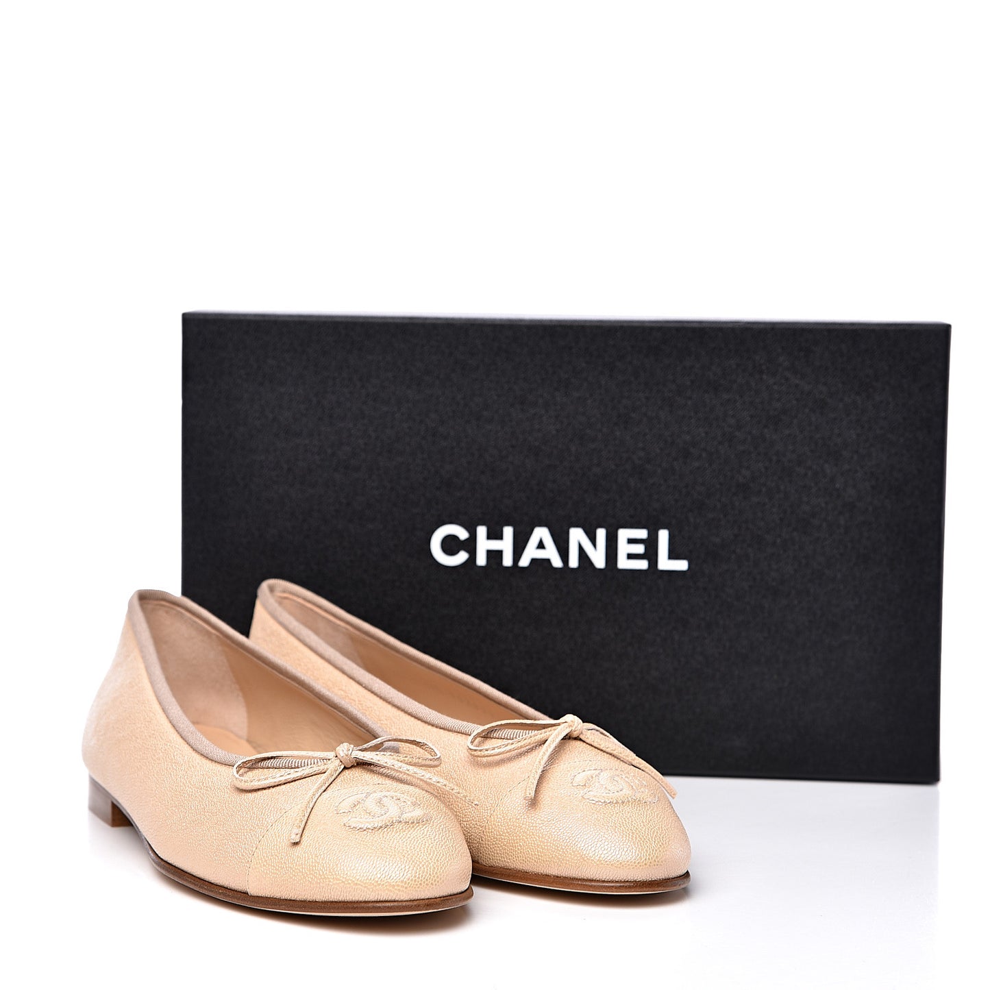 Grained Calfskin Cap Toe Ballerina Flats 38.5 Beige