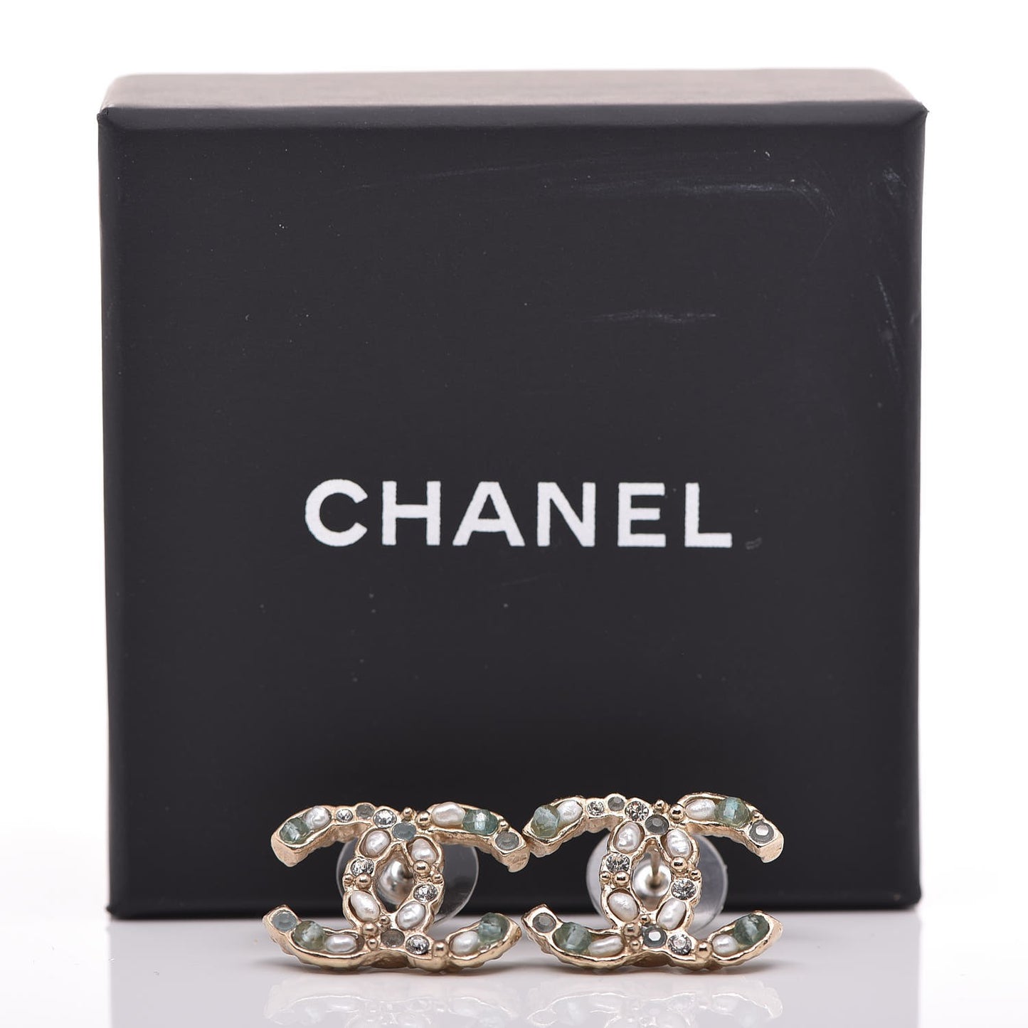 Crystal Pearl CC Earrings Light Gold Blue