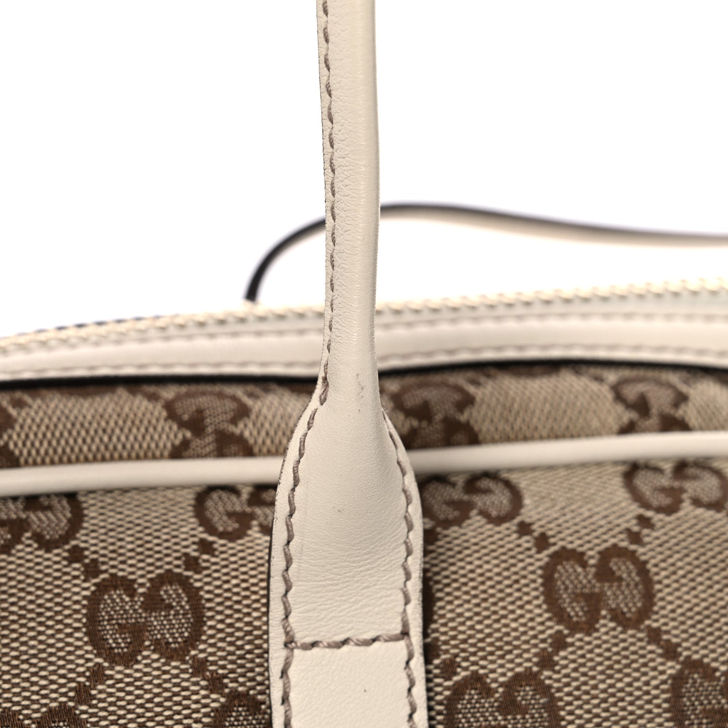 Monogram Medium New Britt Boston Off White