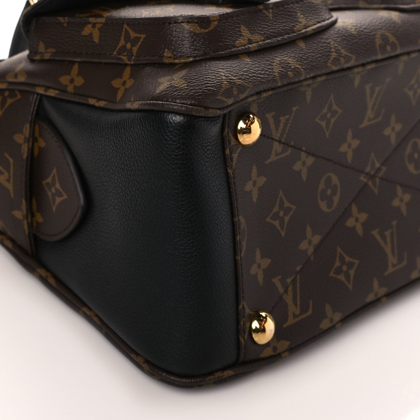 Monogram Manhattan NM Black