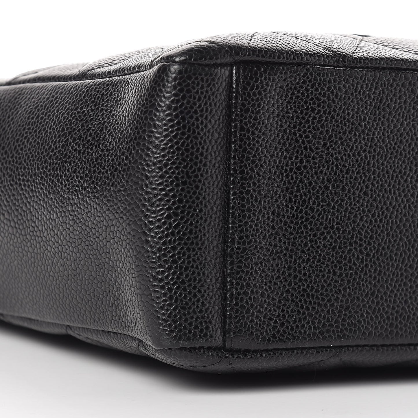 Caviar Quilted Petit Shopping Tote PST Black