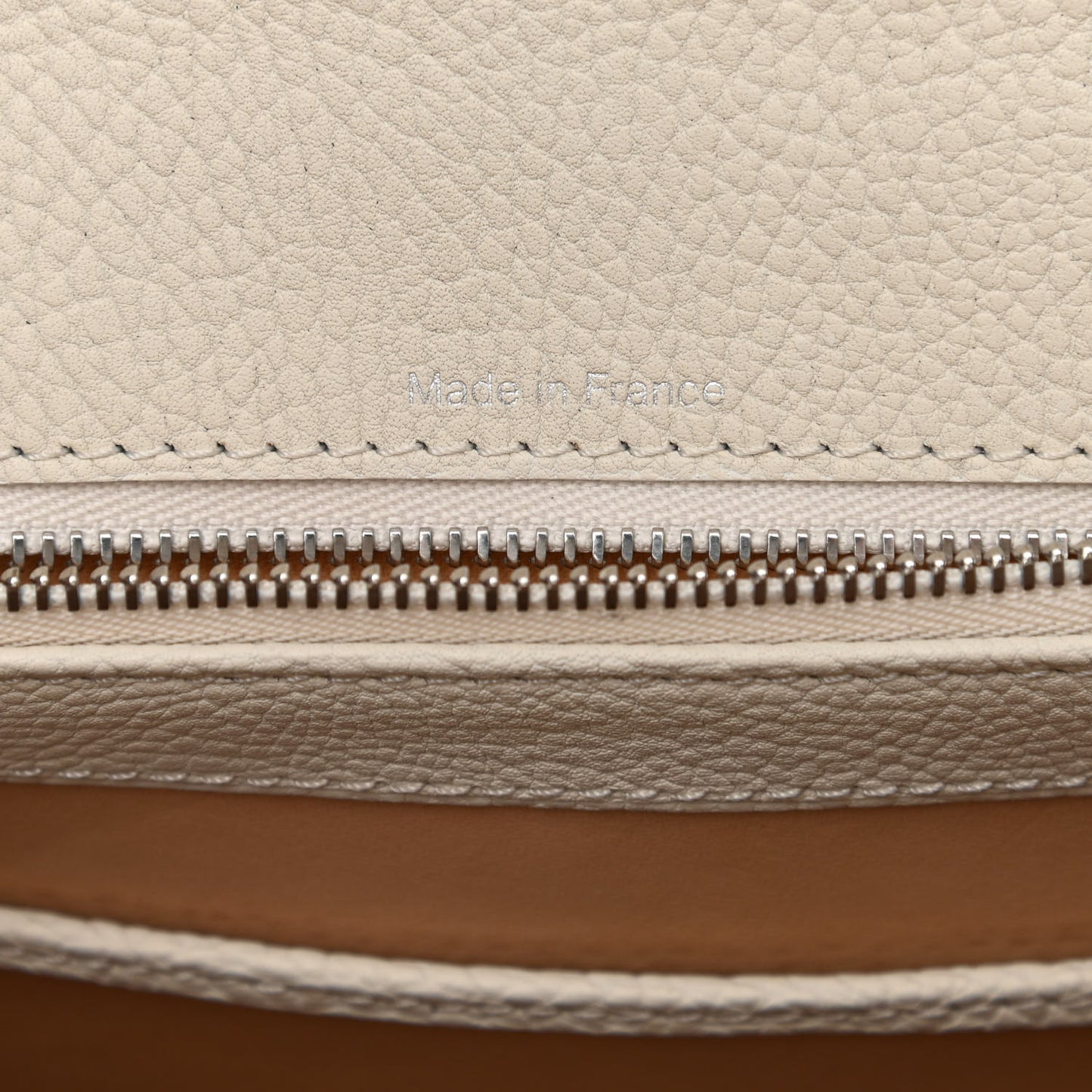 Crispy Calfskin MM Brillant Satchel Ivory
