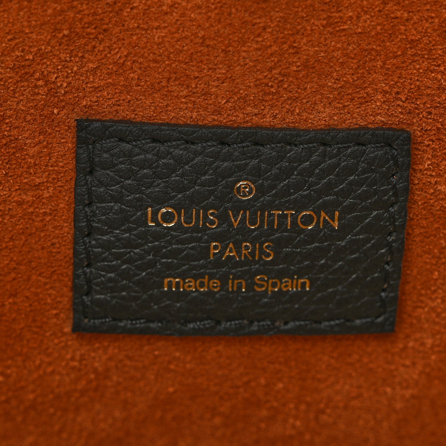 Louis Vuitton Grained Calfskin Low Key Hobo MM Black 7 of 11