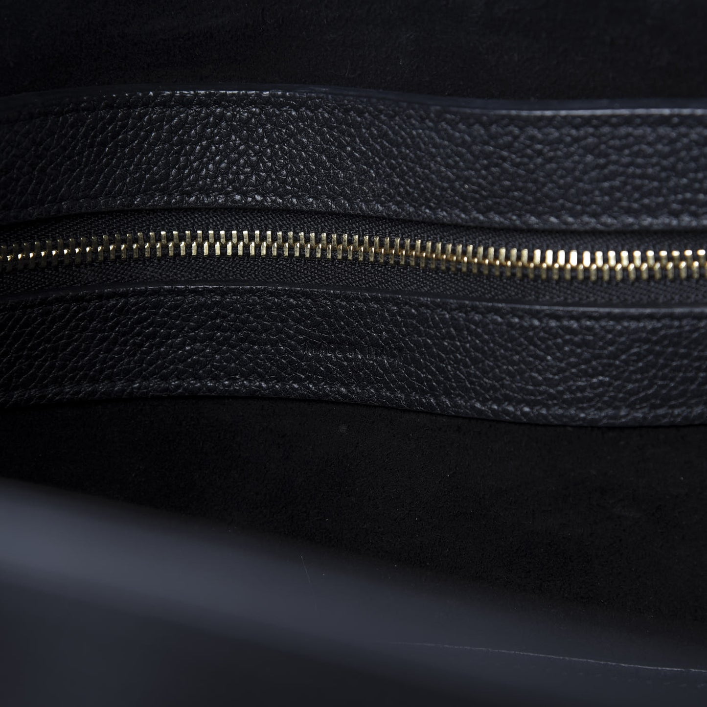 Soft Grained Calfskin Small Belt Cabas Phantom Black
