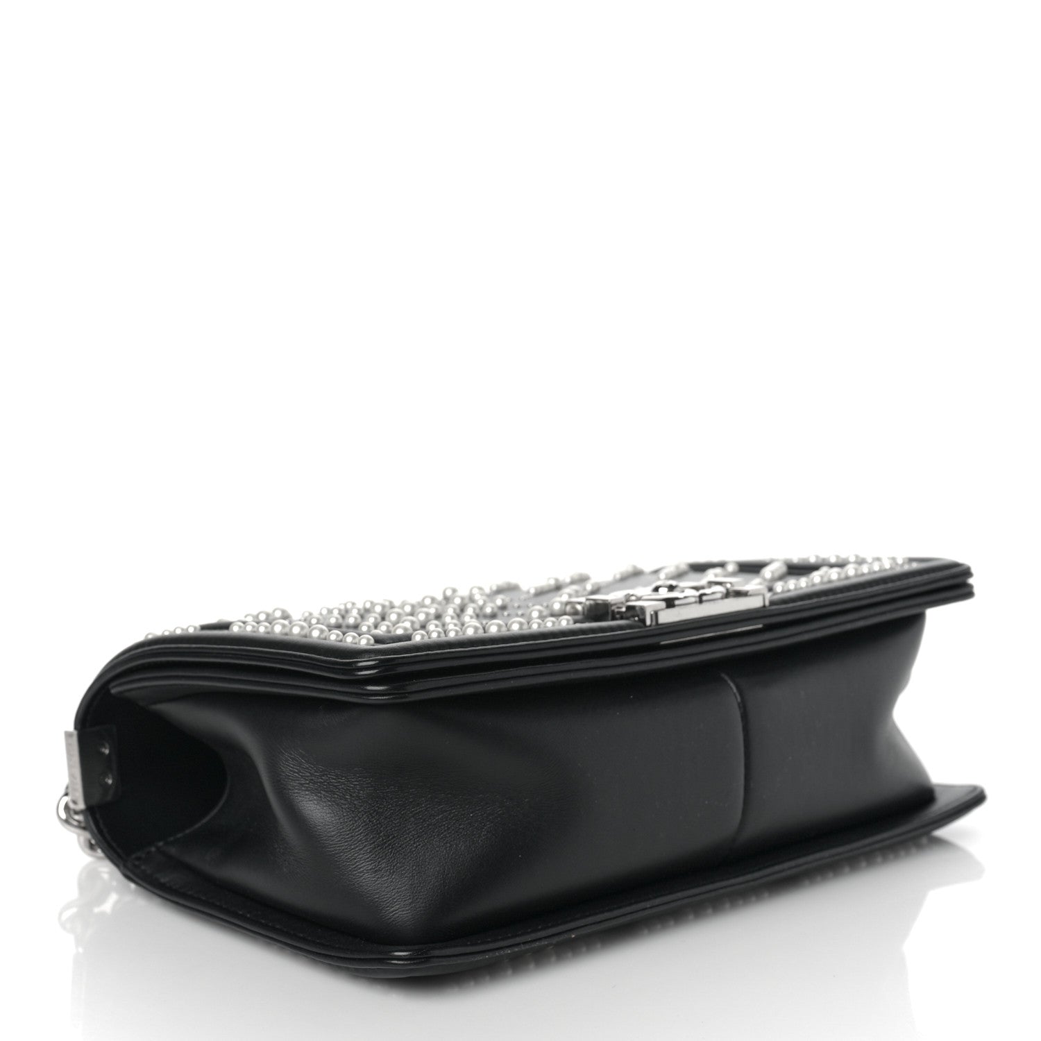 Chanel Calfskin Pearl Chevron Medium Boy Flap Black 4 of 10
