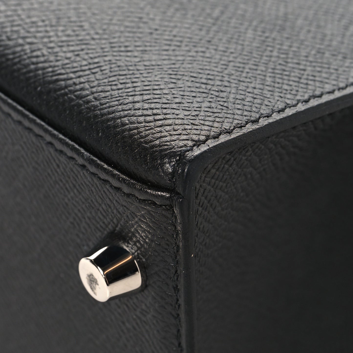 Epsom Kelly Sellier 28 Black
