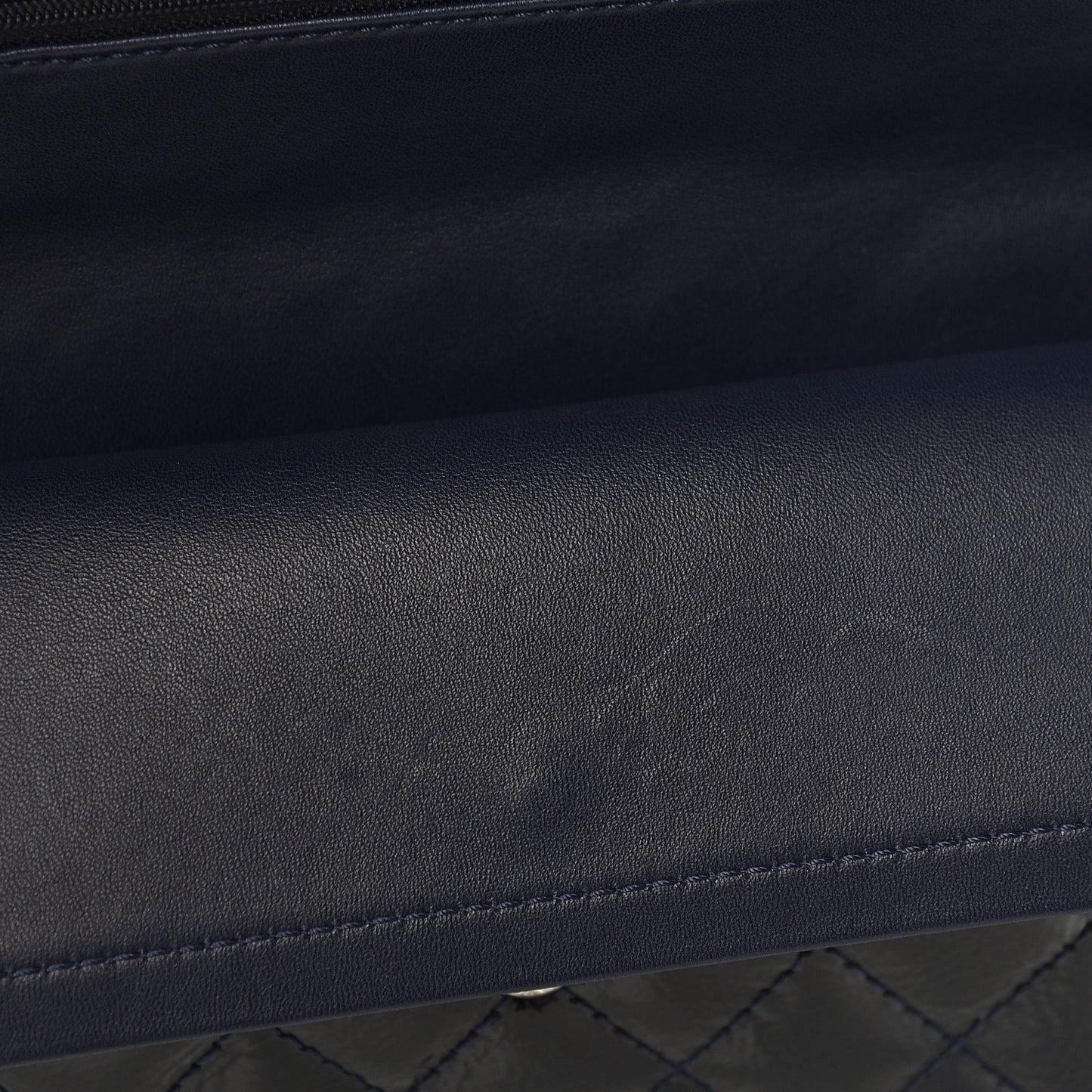 Distressed Patent Quilted 2.55 Reissue 226 Flap Navy