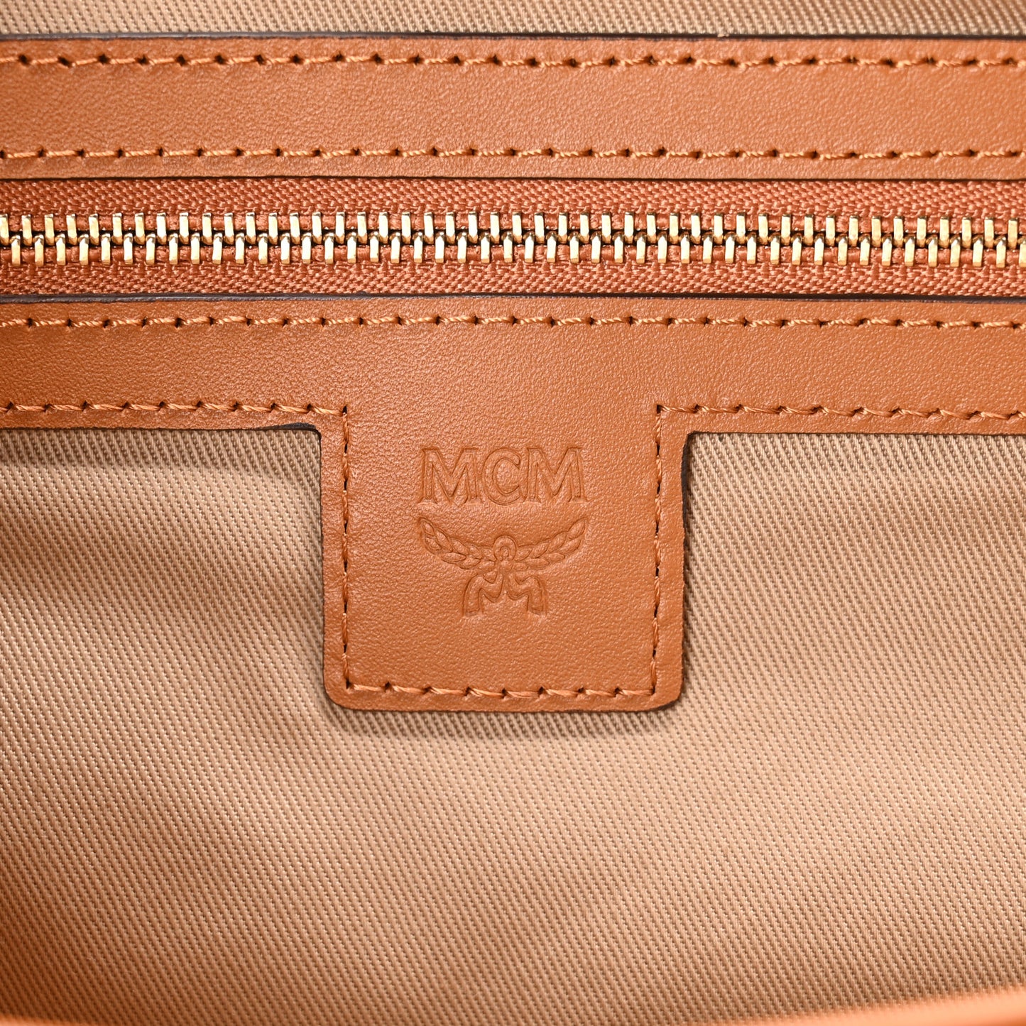 Visetos Medium Anya Zip Top Shopper Tote Soft Pink